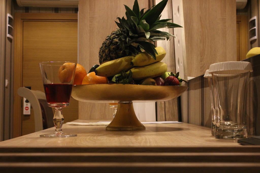 סאמסון Neba Royal Hotel מראה חיצוני תמונה