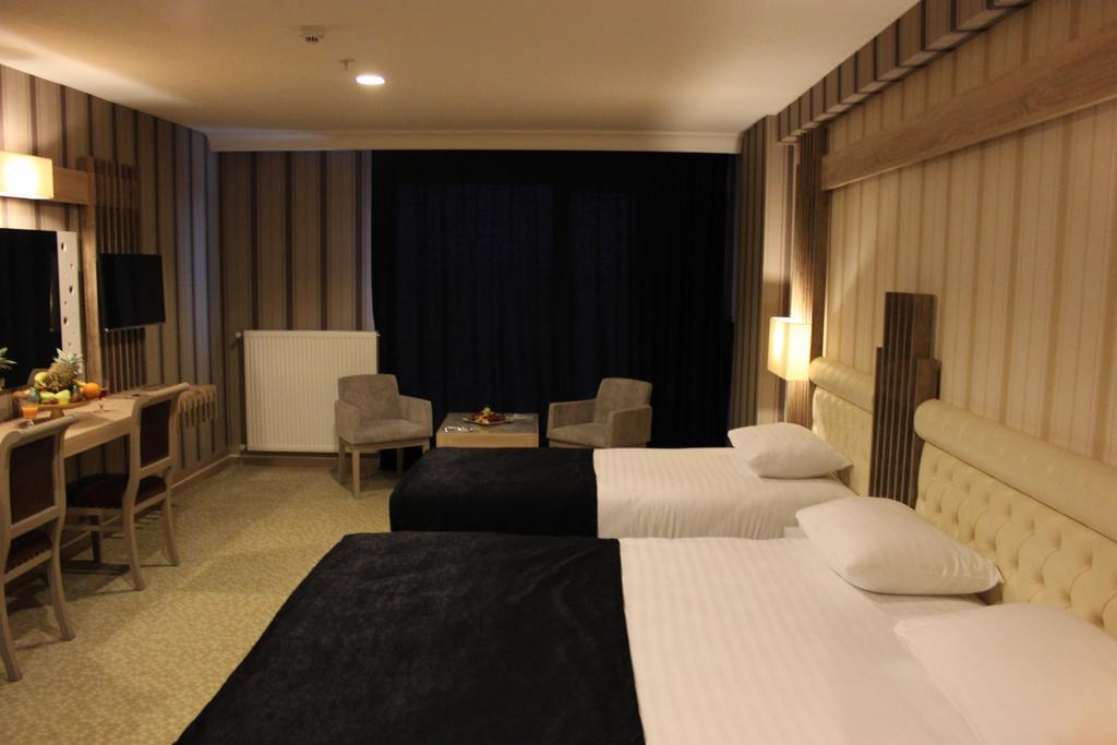 סאמסון Neba Royal Hotel מראה חיצוני תמונה