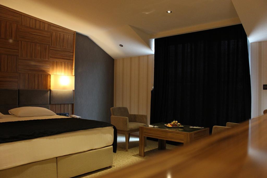 סאמסון Neba Royal Hotel חדר תמונה