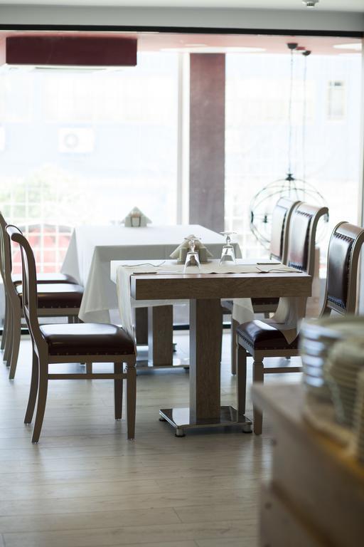 סאמסון Neba Royal Hotel מראה חיצוני תמונה