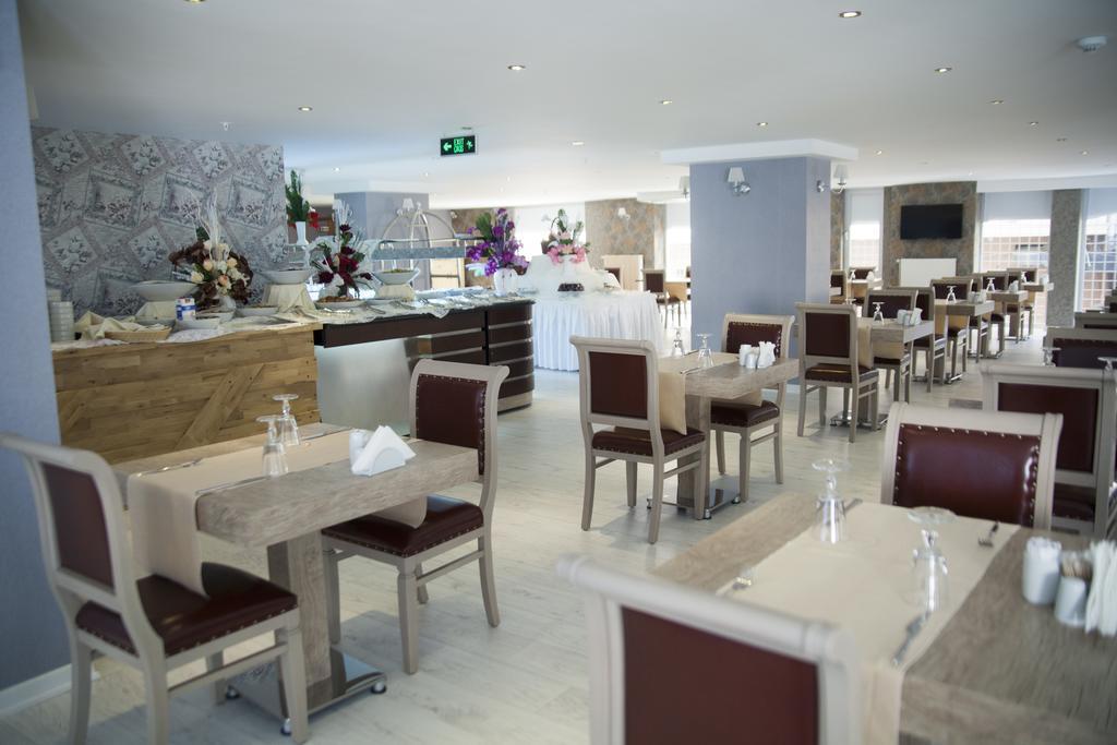סאמסון Neba Royal Hotel מראה חיצוני תמונה